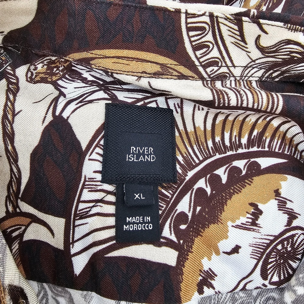 NWT Men's River Island Button Down Shirt Rome Themed Chariots Horses Size XL - Picture 6 of 9